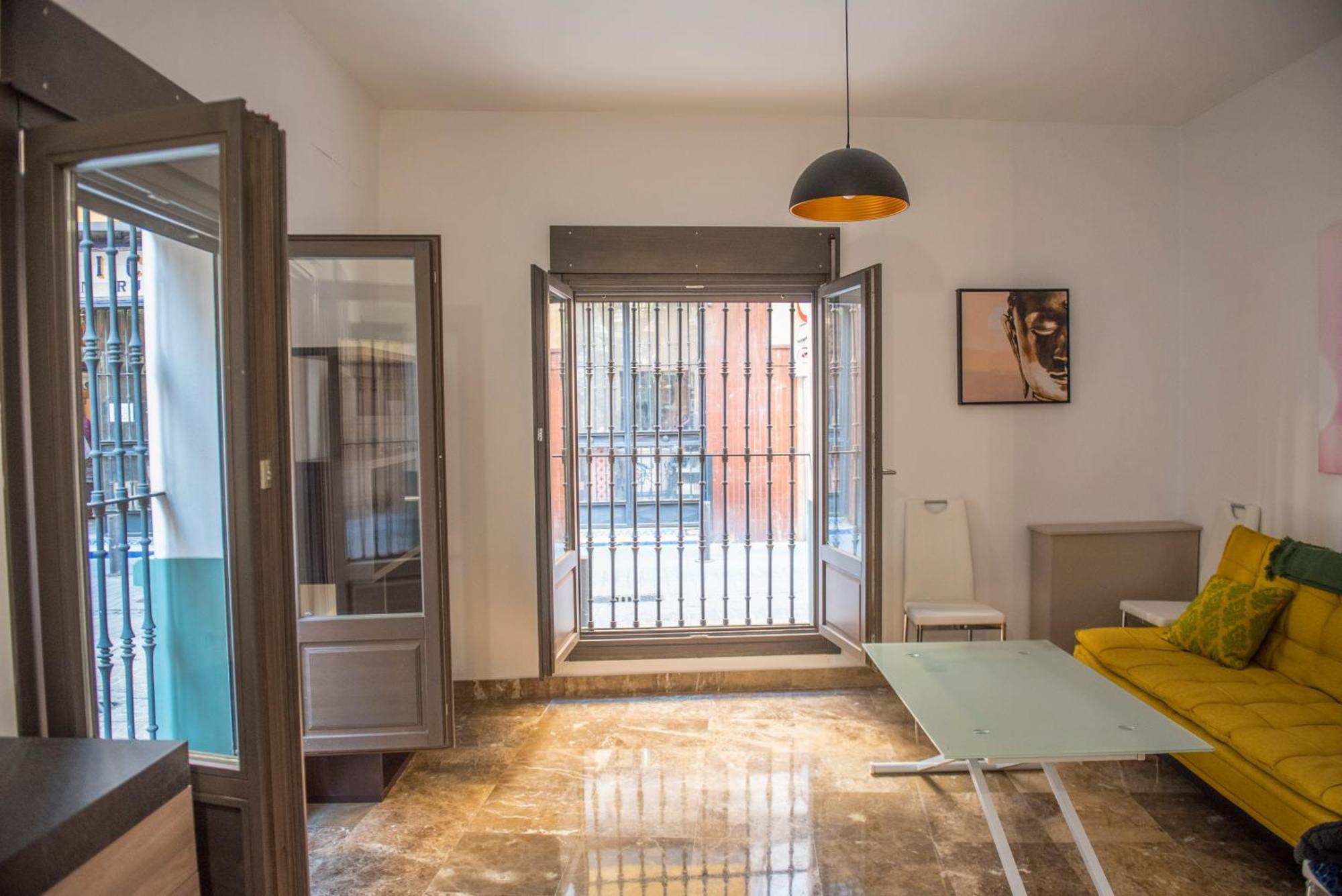 Apartamentos Luxury Puente De Triana Севиля Екстериор снимка